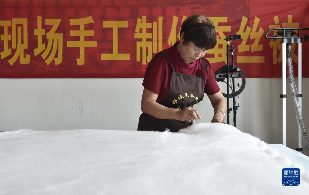 利豪棋牌手机官网